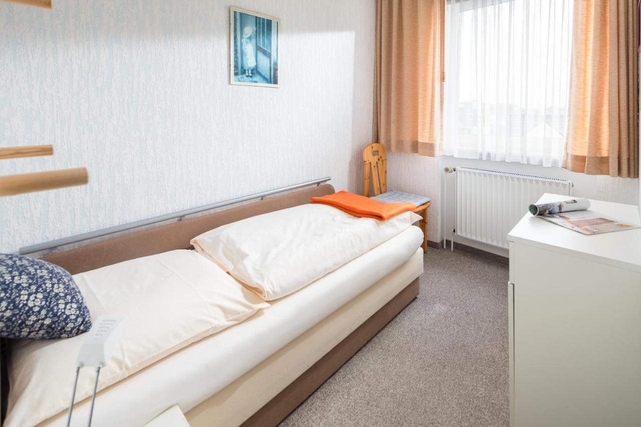 Haus Westwind Hallwegh 02 노르데메이 외부 사진
